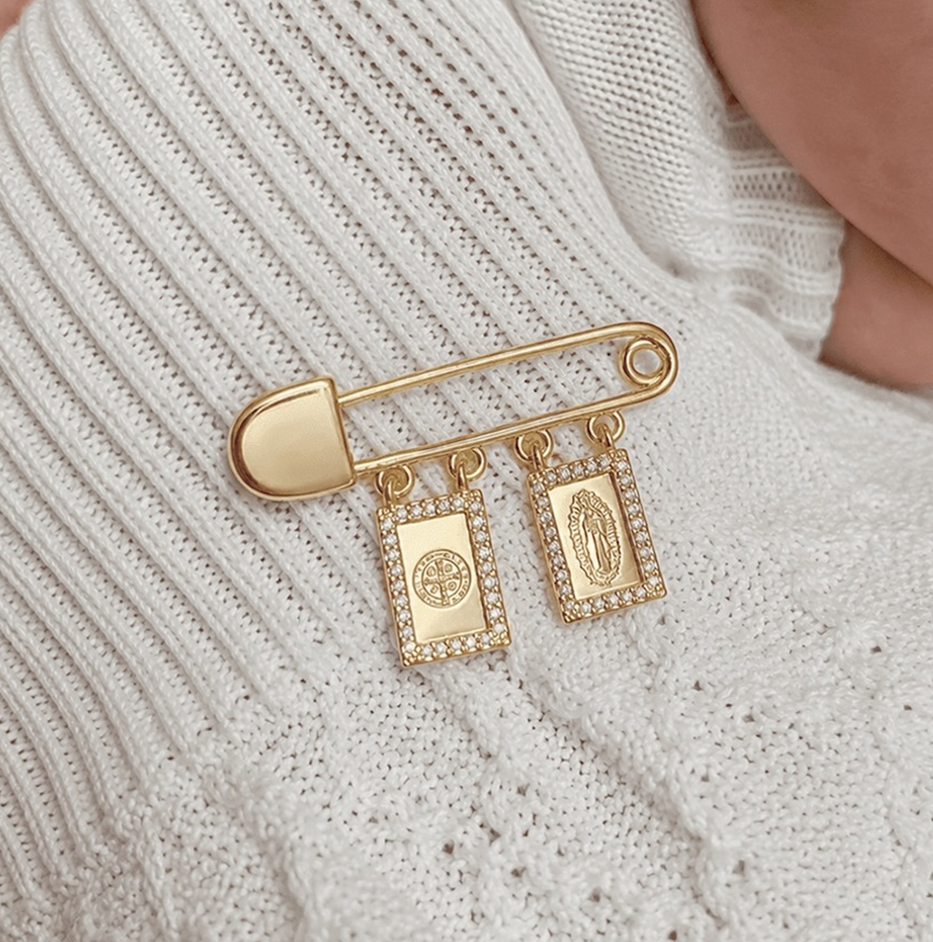 Pin Escapulario Virgen y San Benito
