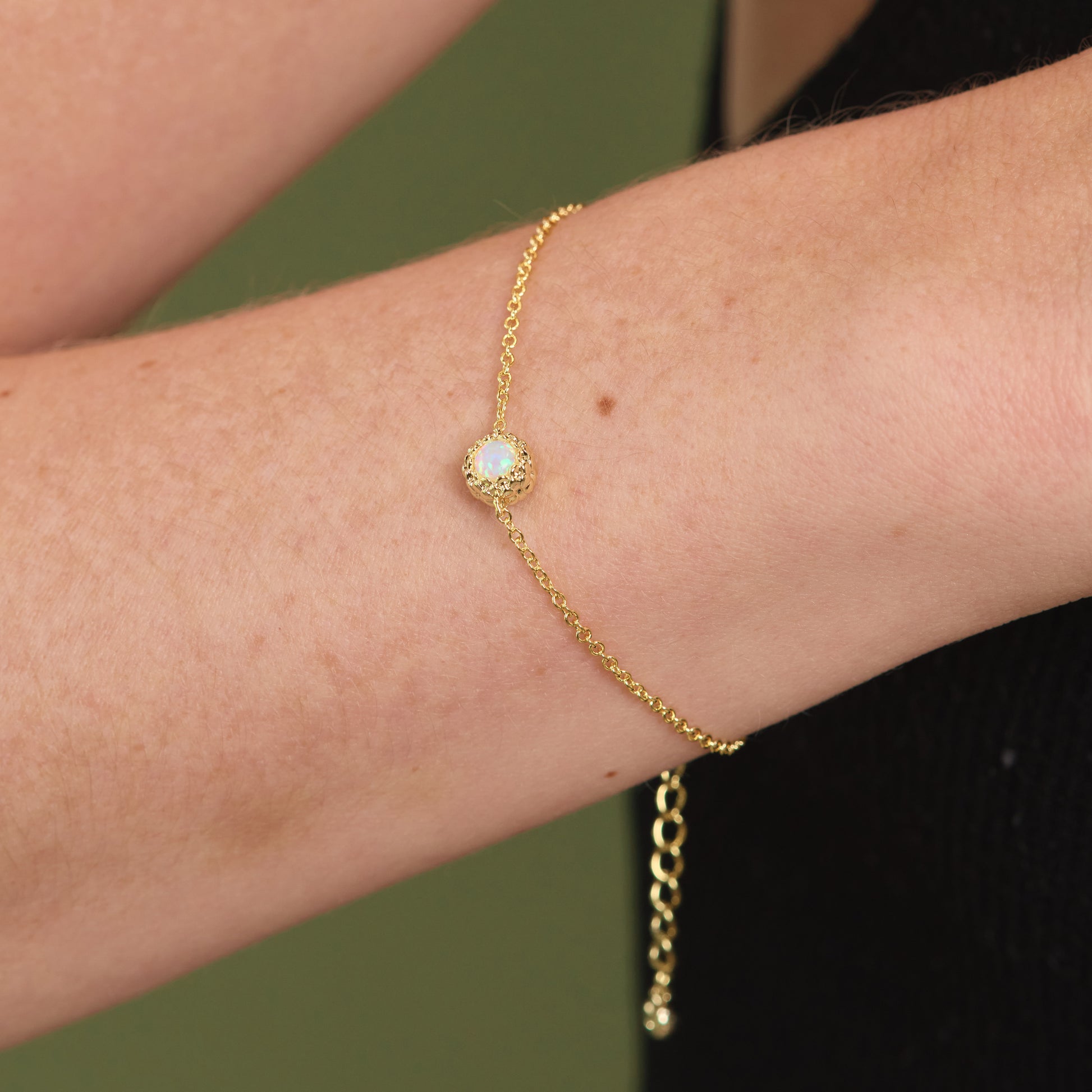 Set Collar y Pusera Flor de Alcachofa