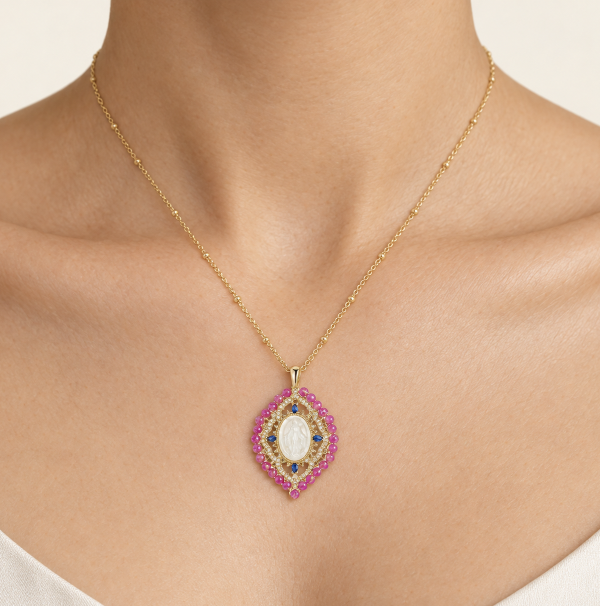 Collar Virgen Milagrosa Rombo